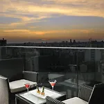 Uptown Palace Hotel 4*