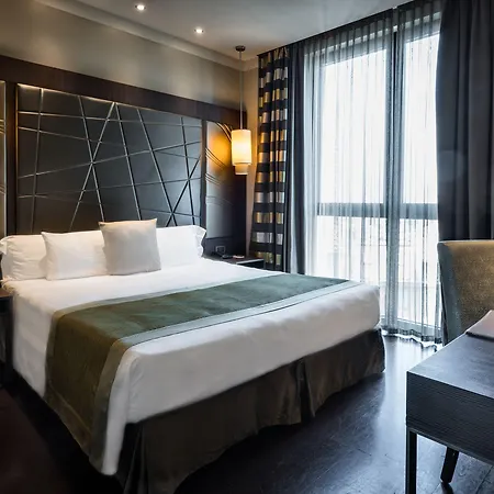 Uptown Palace Szálloda Milánó