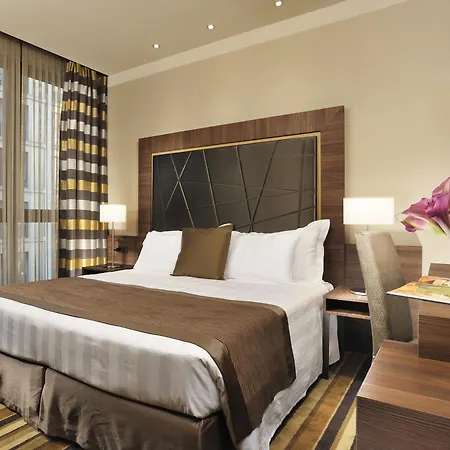 Uptown Palace Szálloda 4*