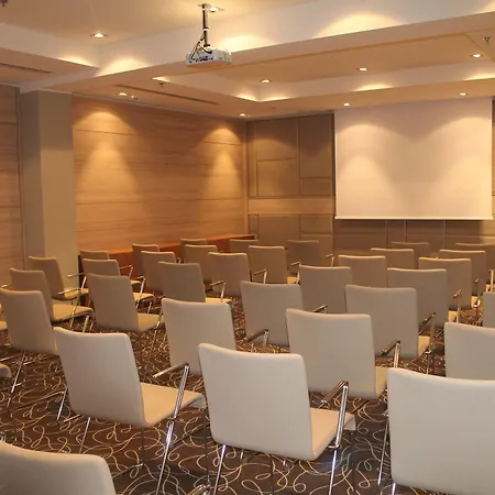 Szálloda Uptown Palace 4*
