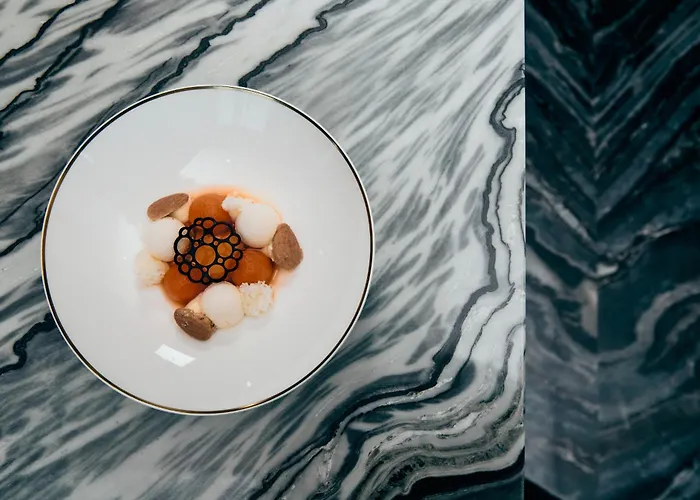 Hotel Uptown Palace 4*