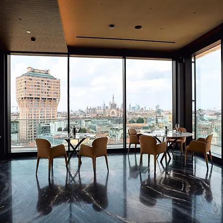 Hotel Uptown Palace