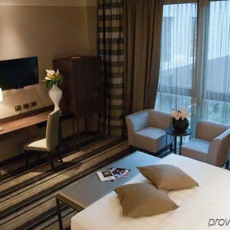 Uptown Palace Hotel Milán