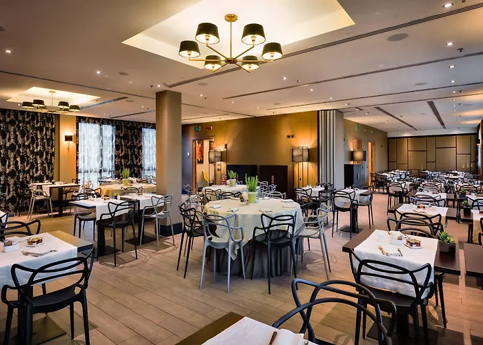 Hotel Uptown Palace 4*